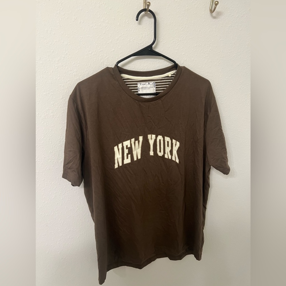 Denim & flower NEW YORK brown tee!!
